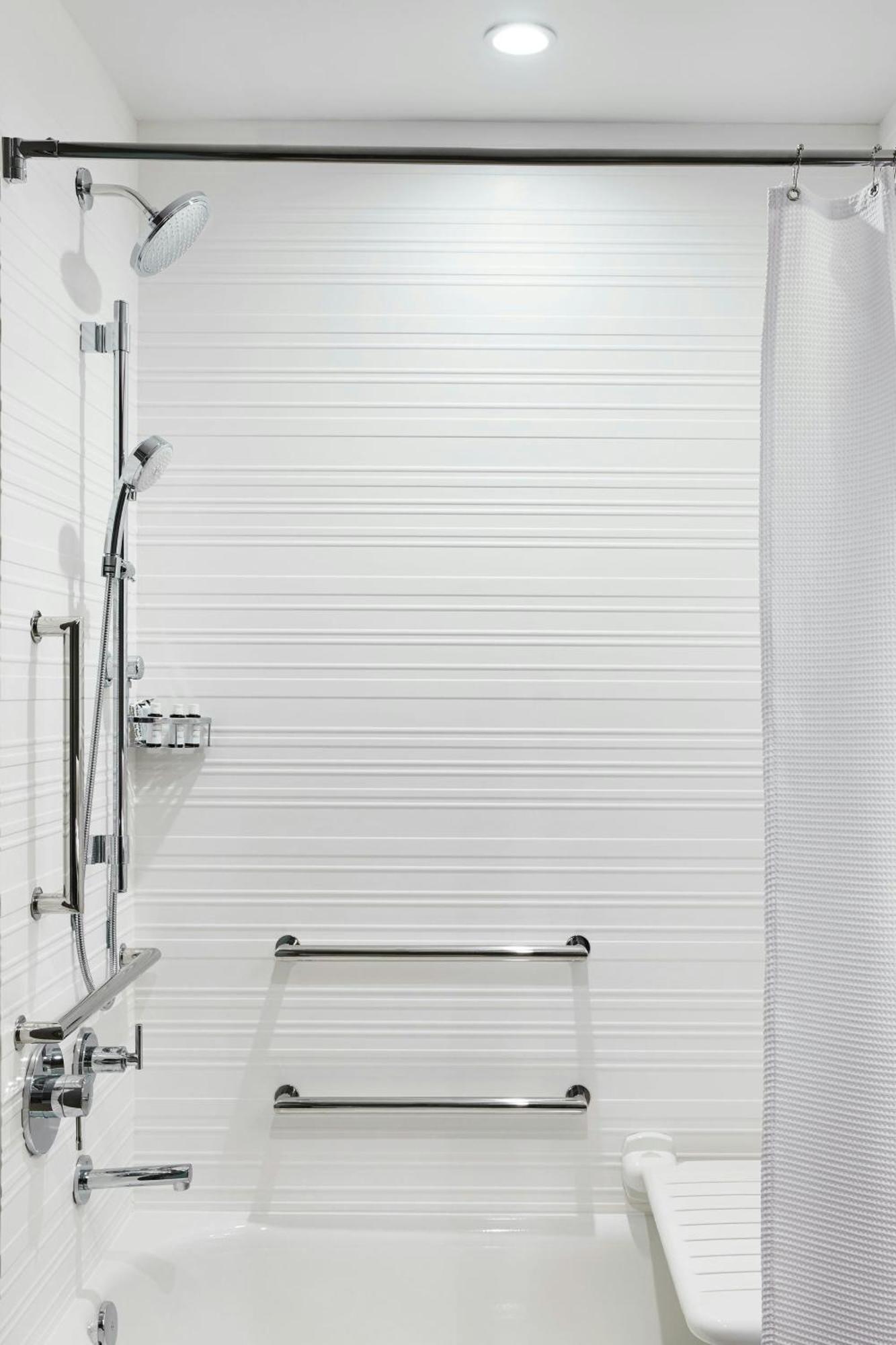 Ac By Marriott Miami Airport West/doral Hotel Doral
