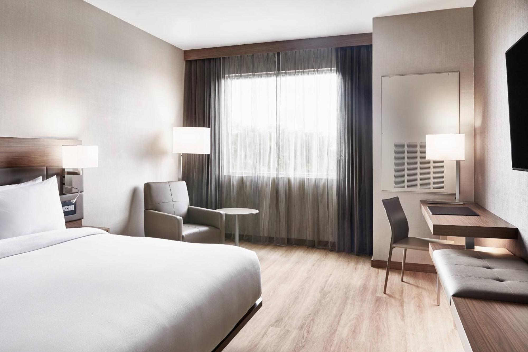 Ac By Marriott Miami Airport West/doral Hotel Doral