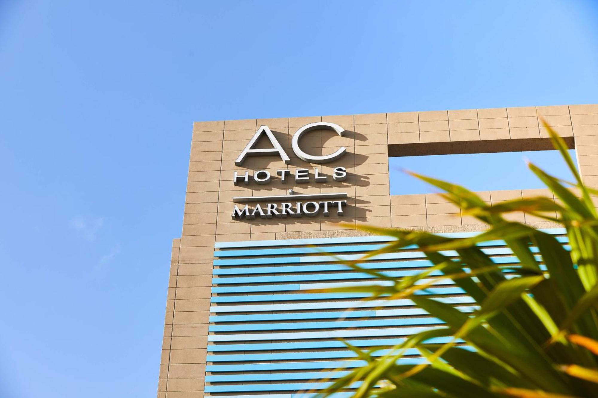Hotel Ac By Marriott Miami Airport West/doral