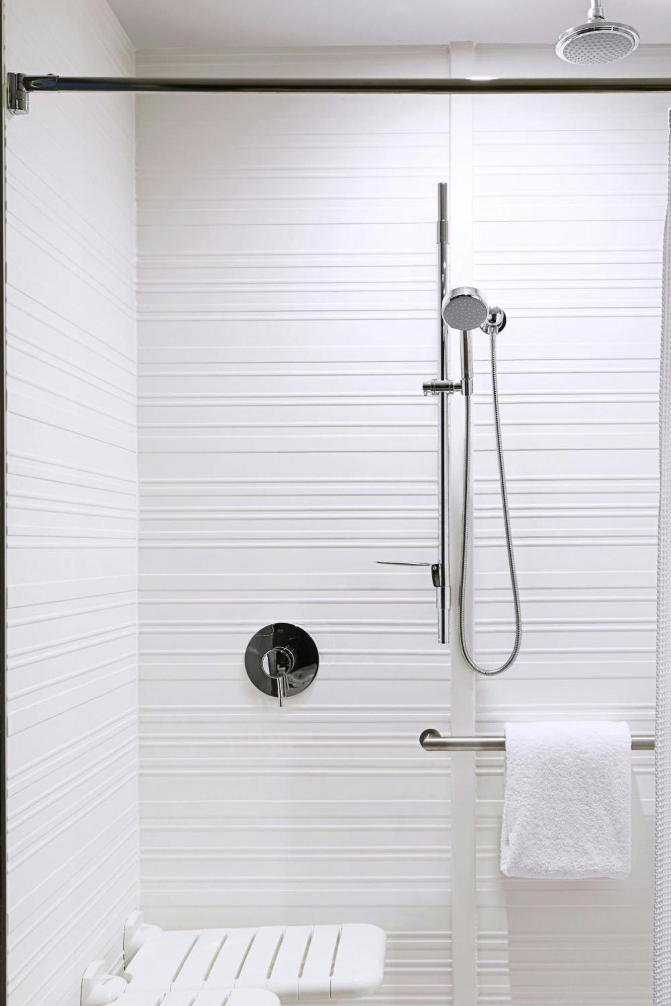Ac By Marriott Miami Airport West/doral Hotel
