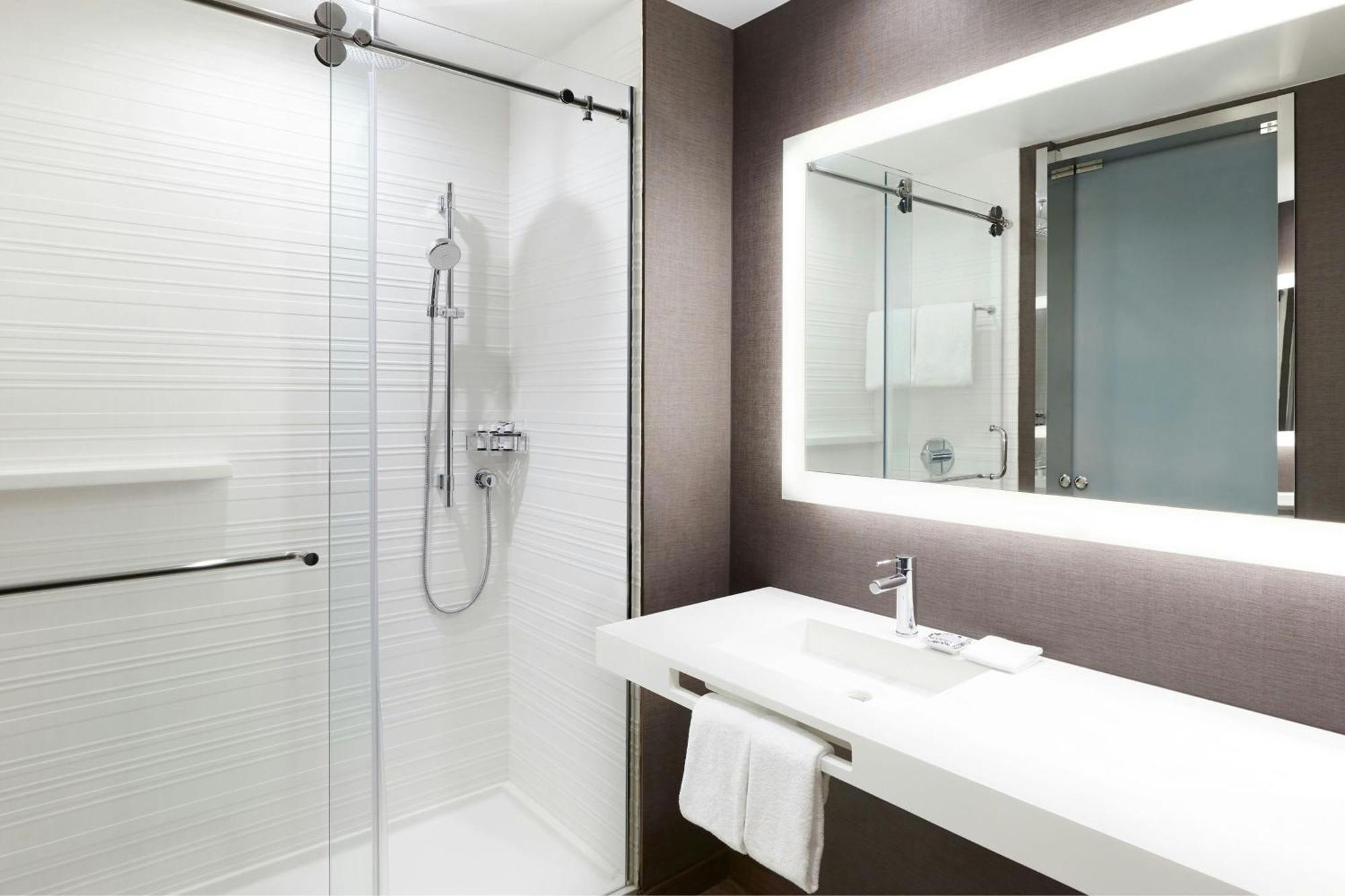Ac By Marriott Miami Airport West/doral Hotel